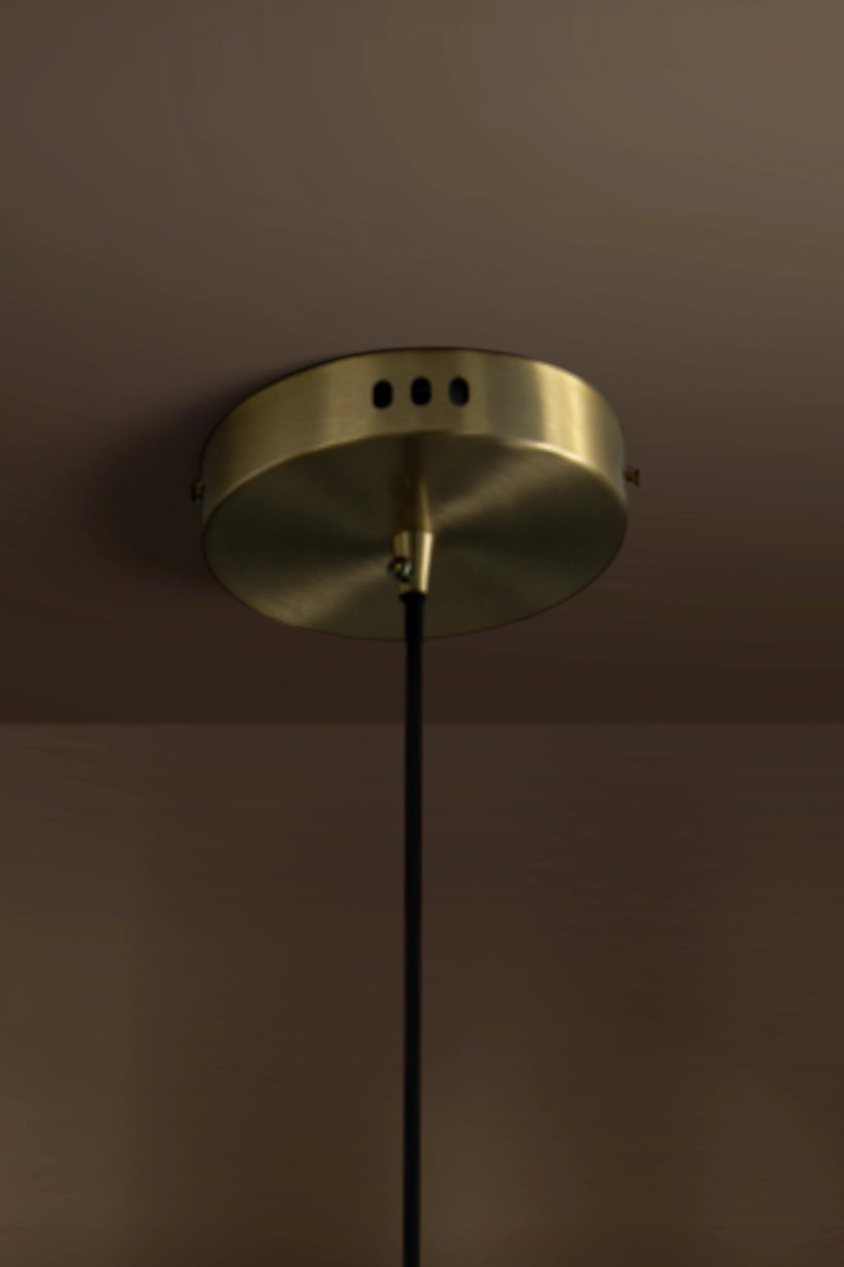 Varenna Slim Alabaster Linear Pendant