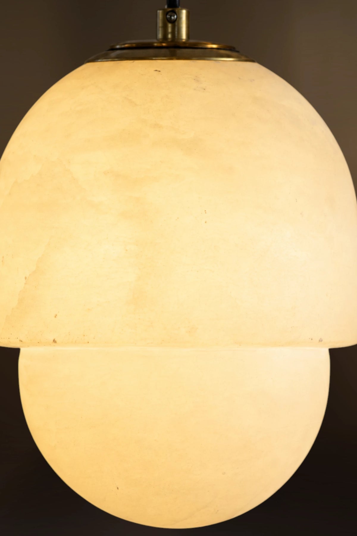 Elara Pebble Alabaster Pendant