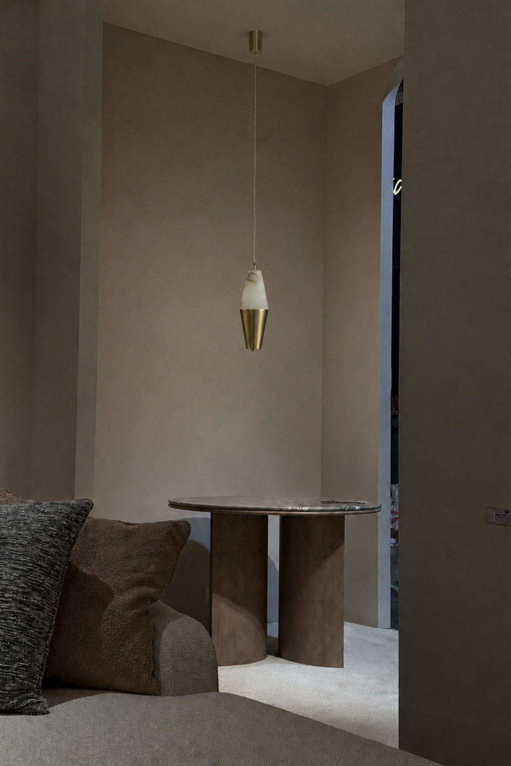 Celia Alabaster Pendant Light