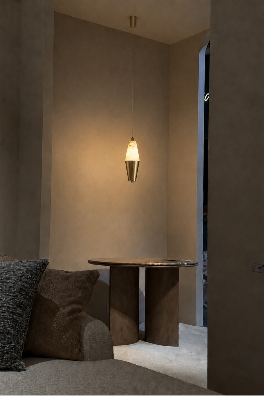 Celia Alabaster Pendant Light
