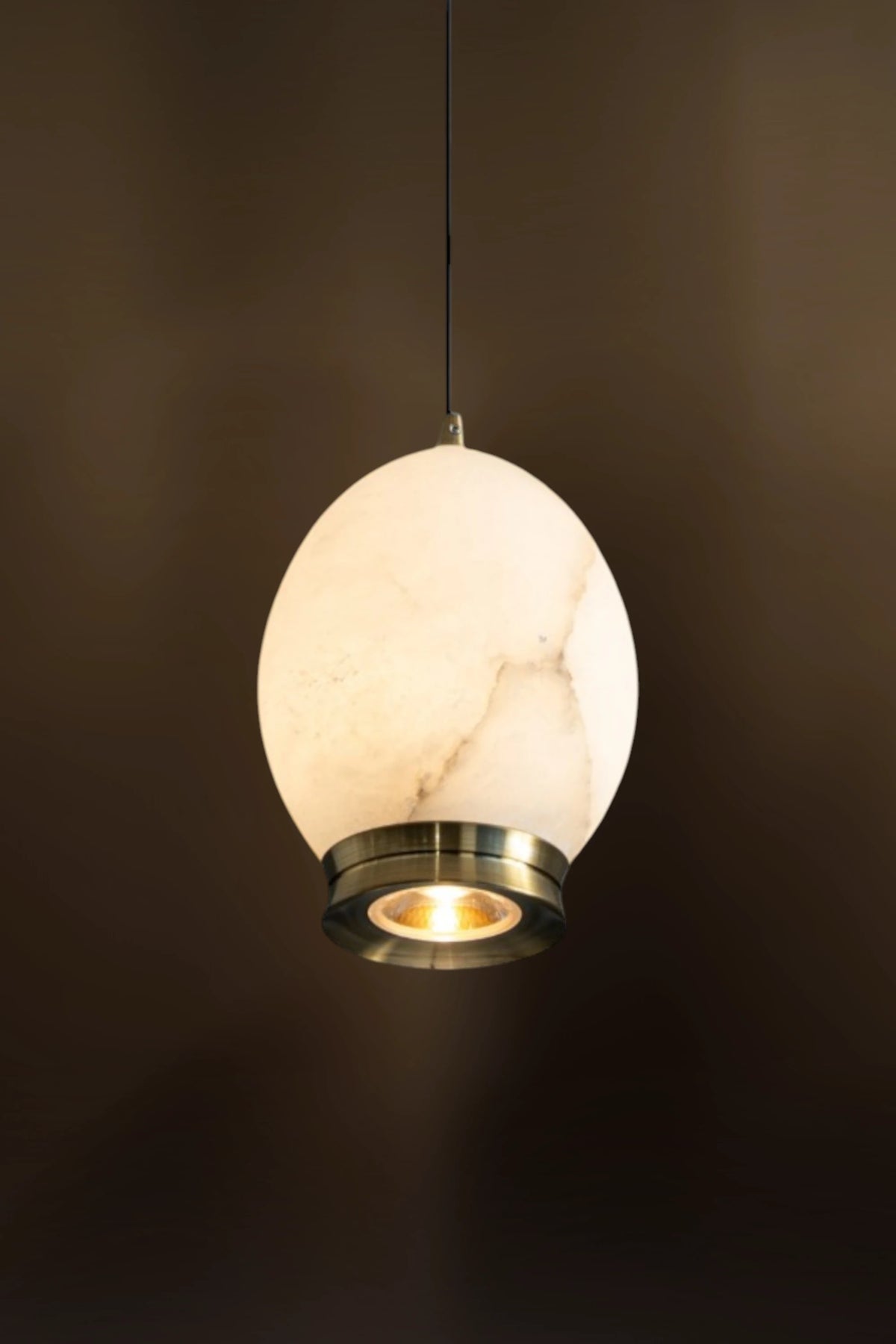 Elara Oval Alabaster Pendant