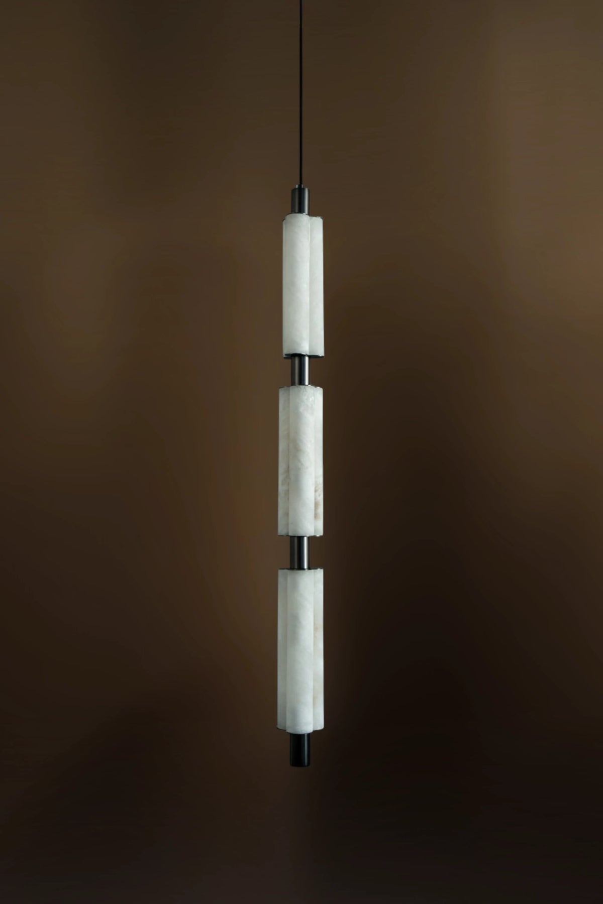 Elara Column Alabaster Pendant