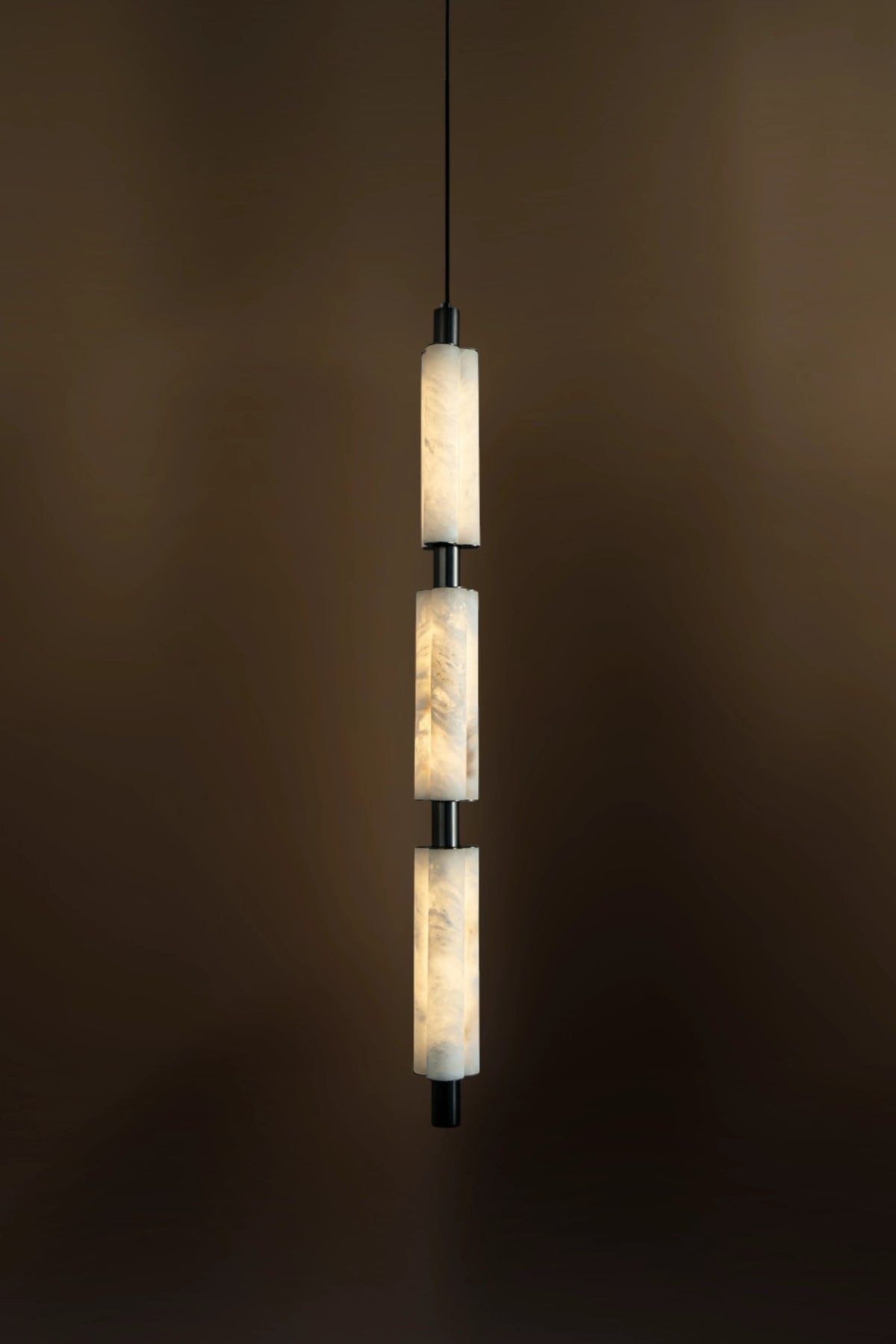 Elara Column Alabaster Pendant