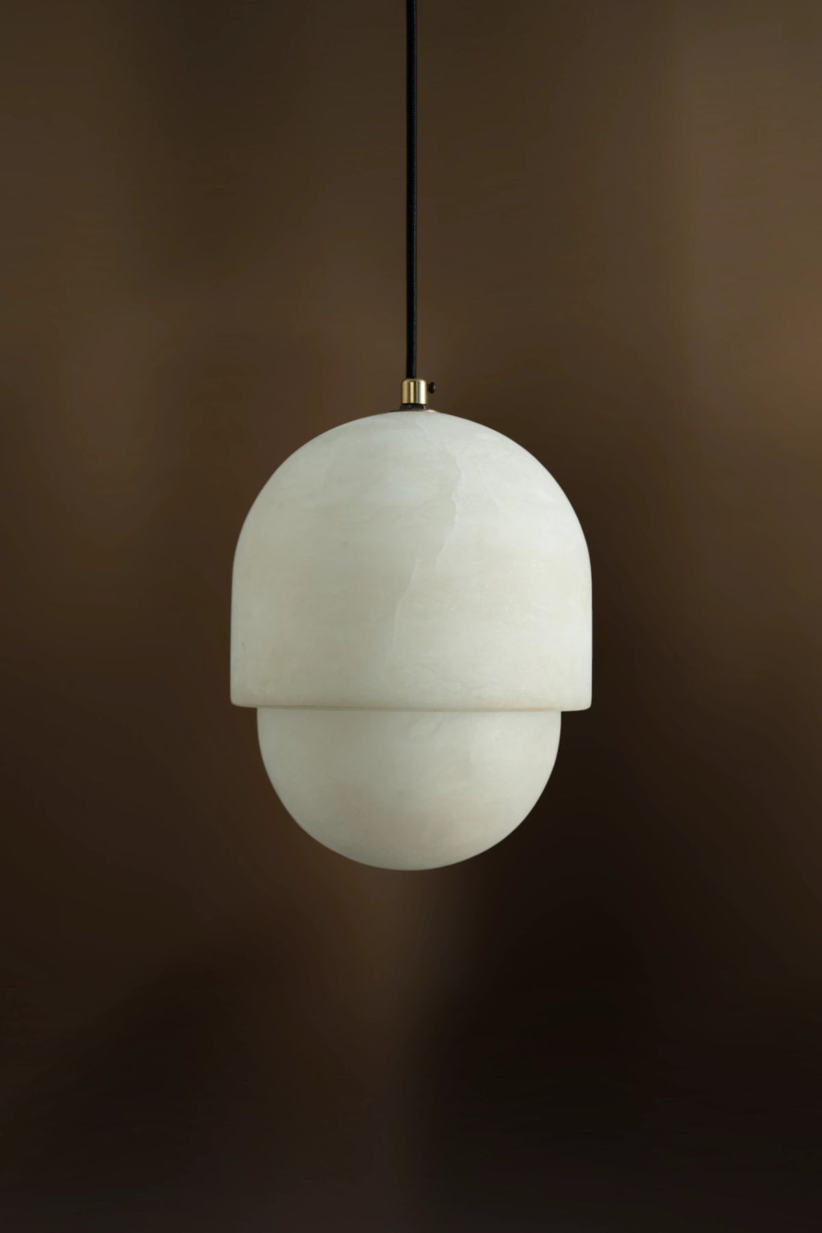 Elara Pebble Alabaster Pendant