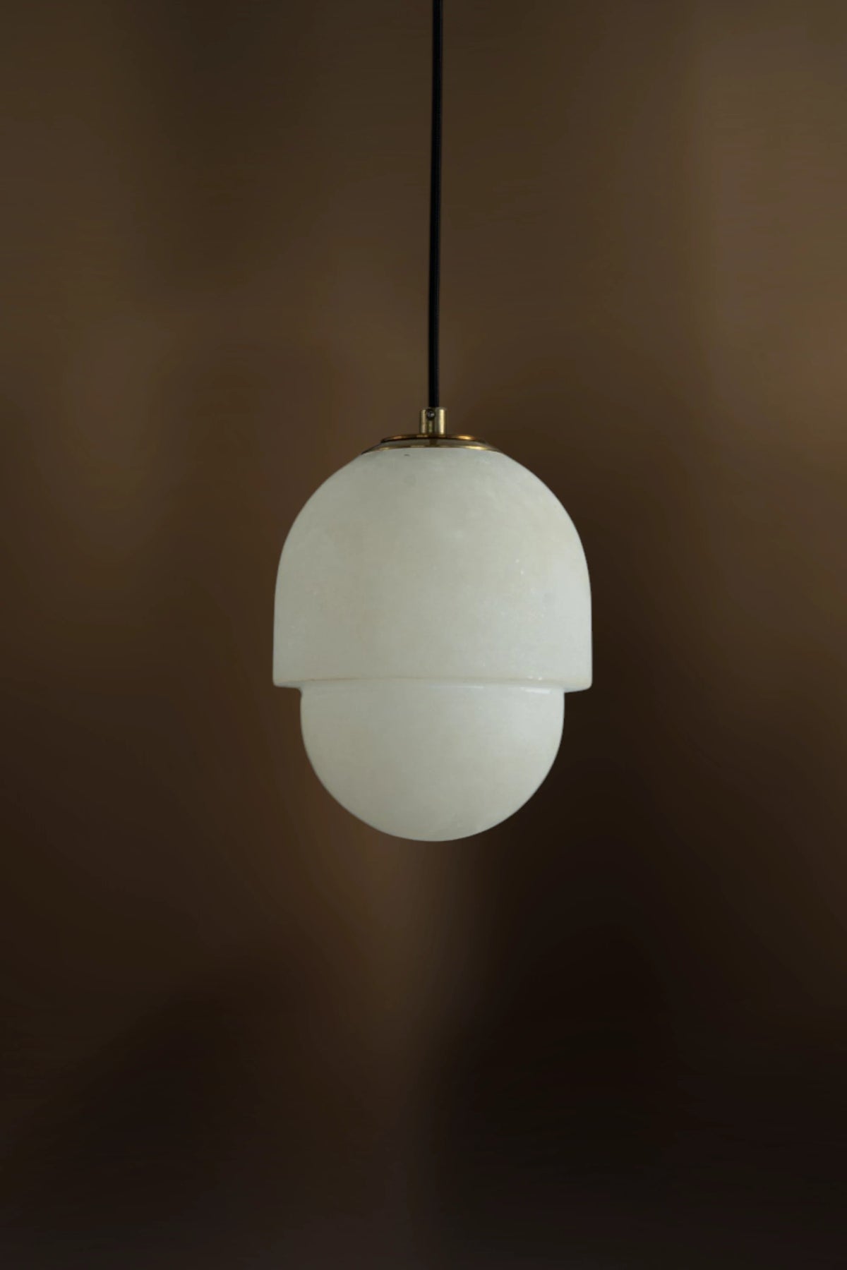 Elara Pebble Alabaster Pendant