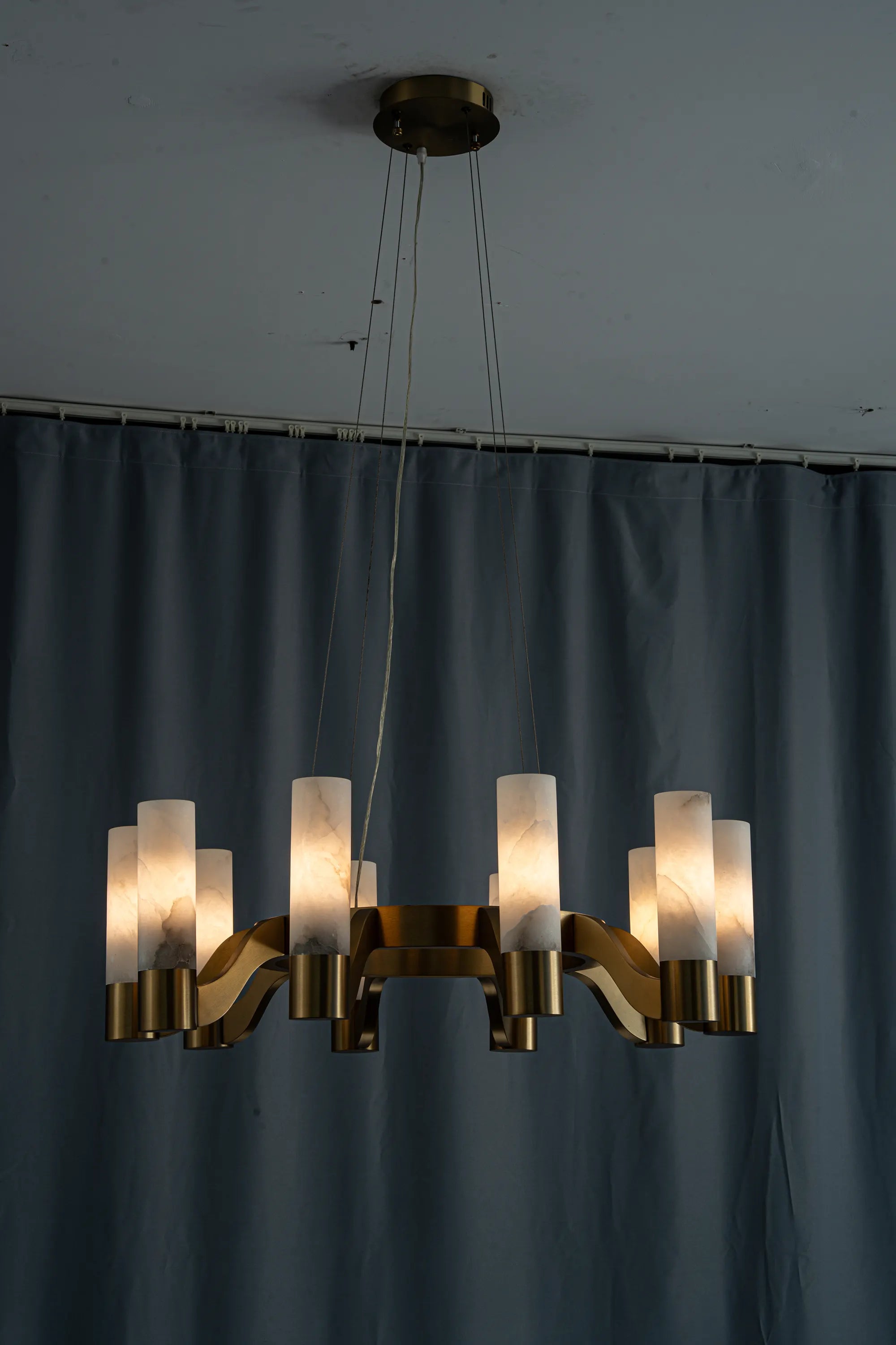 Aurelia 10-Light Alabaster Chandelier