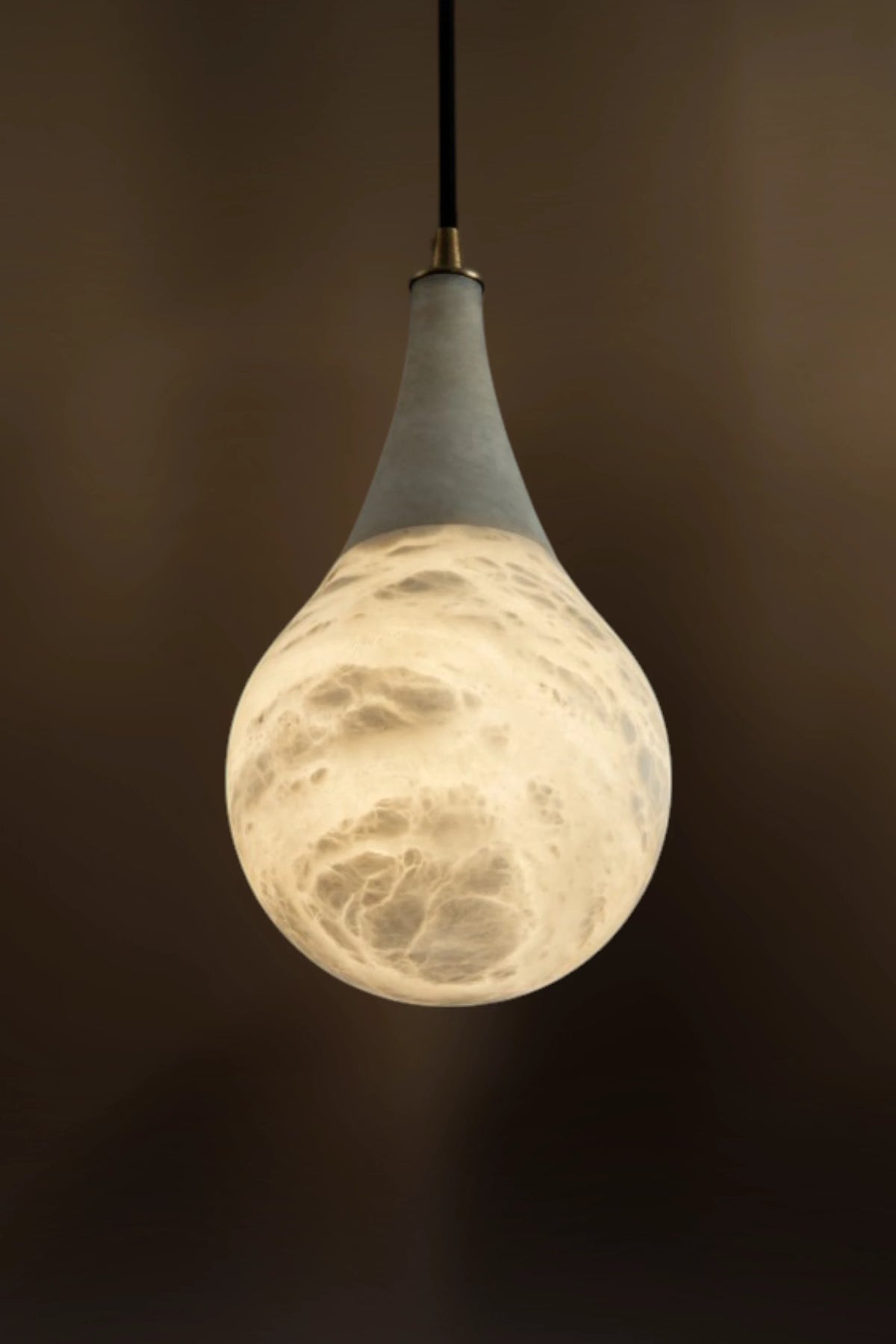 Nerina Teardrop Alabaster Pendant