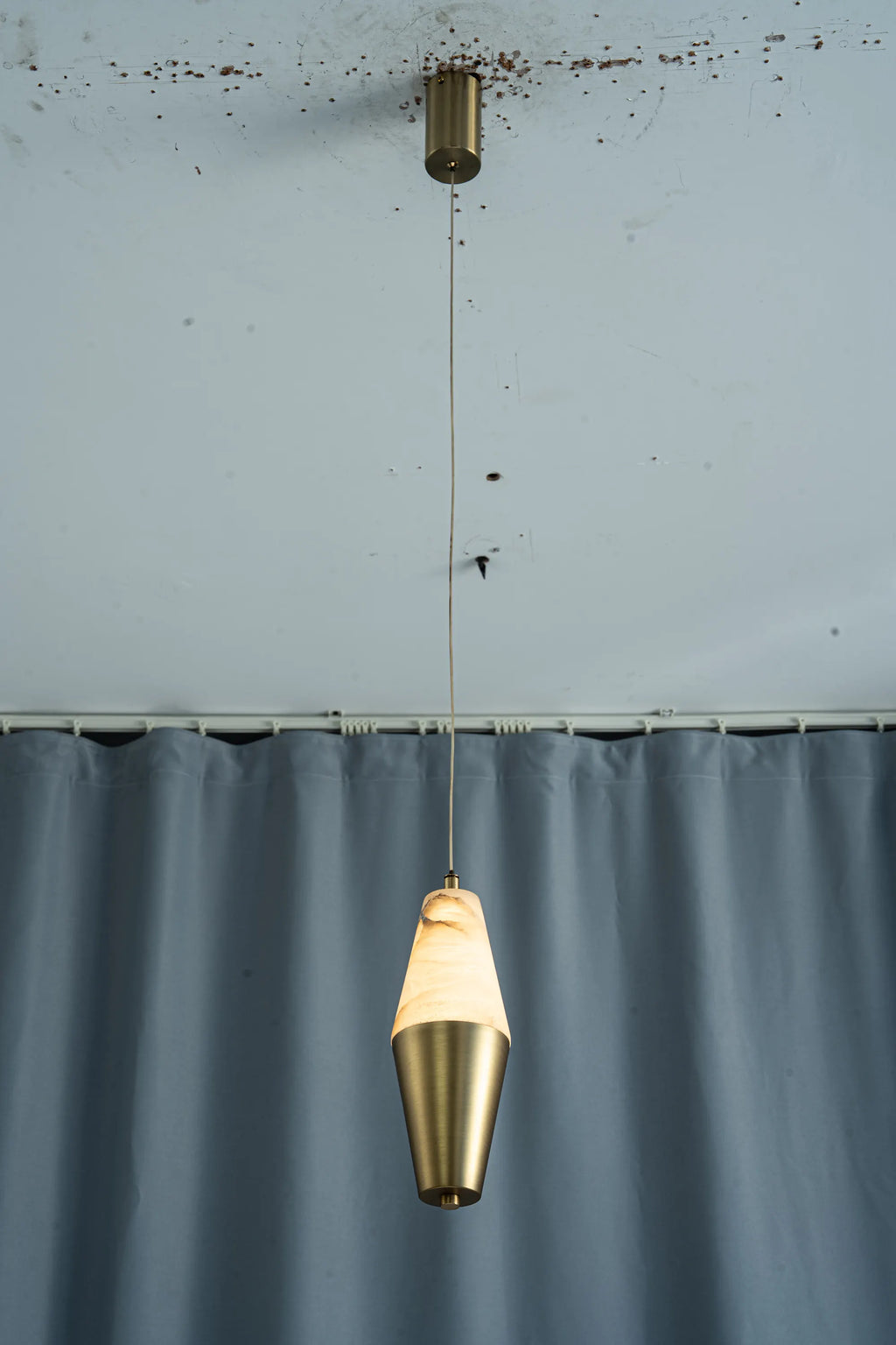Celia Alabaster Pendant Light
